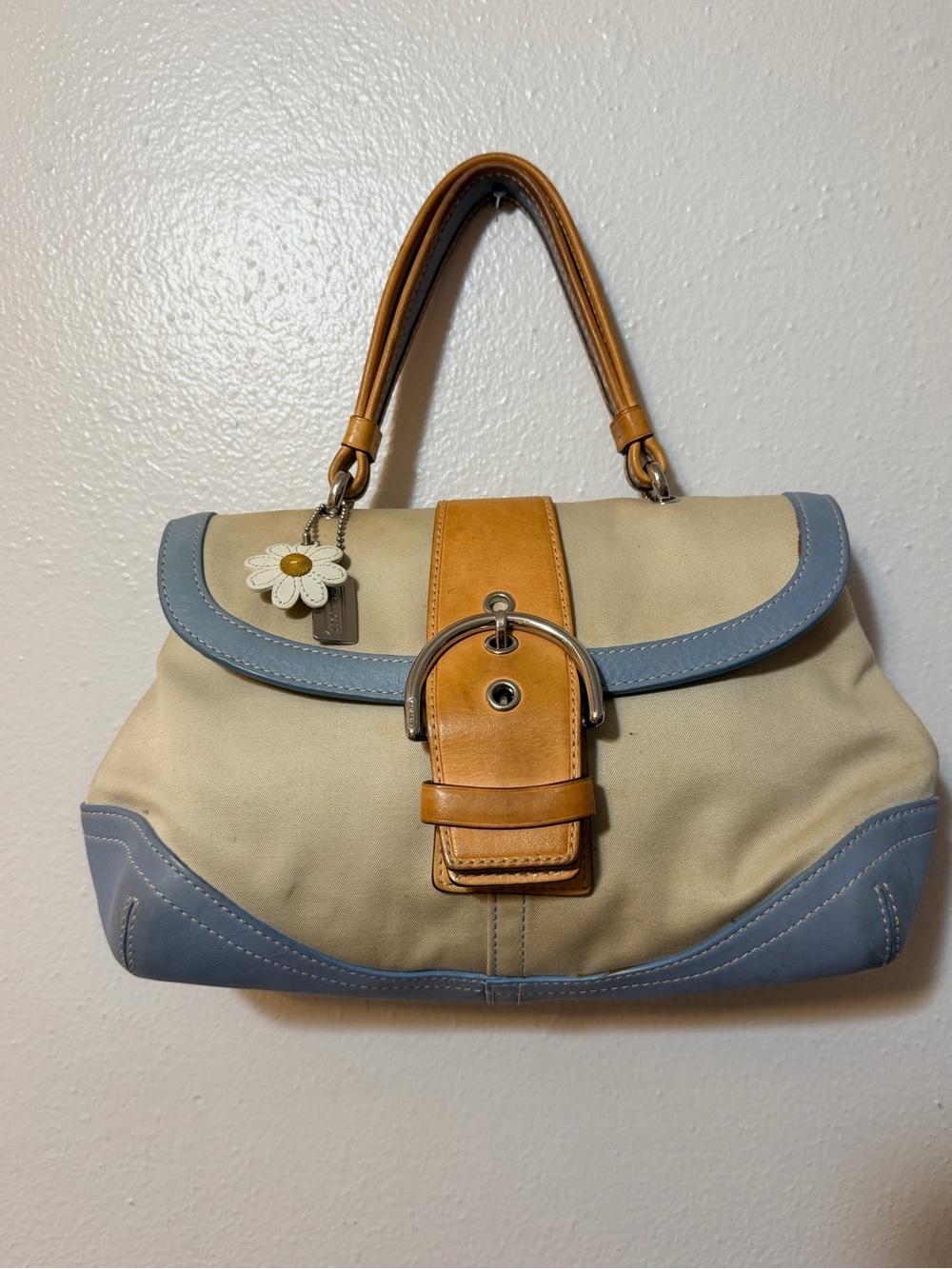 Vintage Coach Y2K Daisy SoHo Buckle Flap Top Handle Bag Rare Vintage M3J-4432